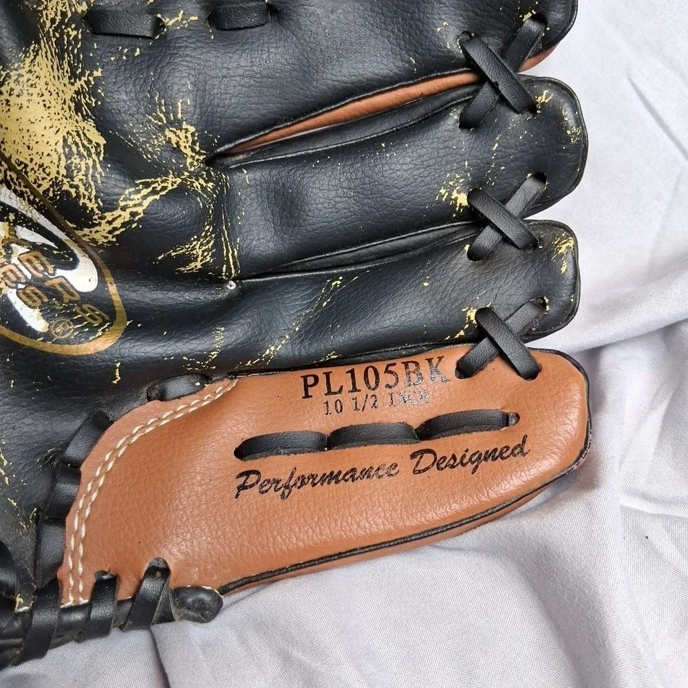 Rawlings PL105BK Baseball Glove Right Hand Throw Size 10.5